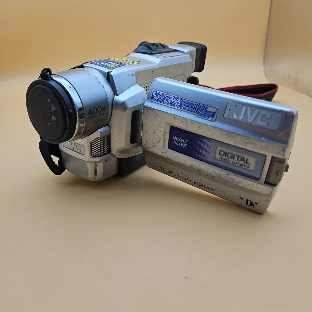 Vintage JVC Digital Video‎ Camera Camcorder GR-DVL317U Untested As Is For Parts